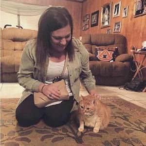 Meet your Posher, Lauren